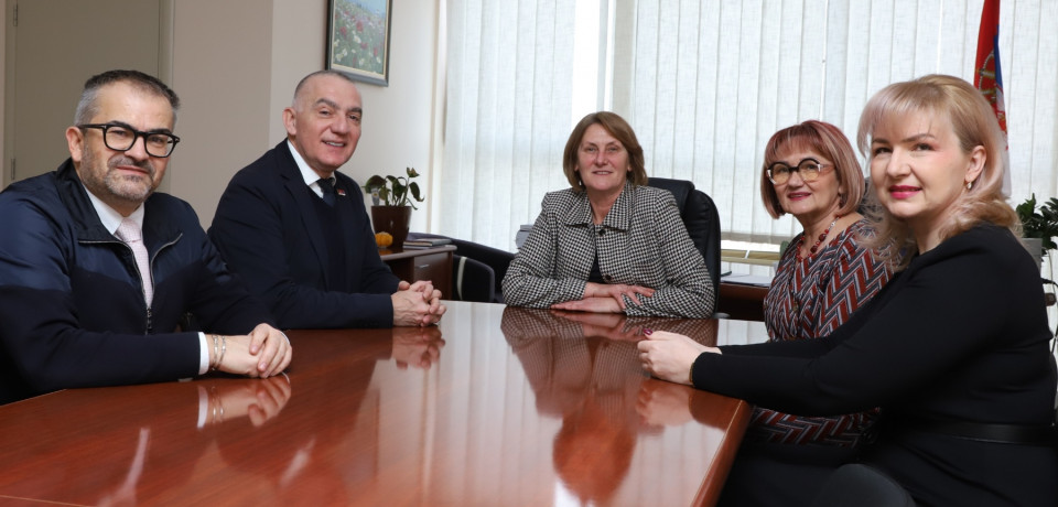 Министар правде у посети Основном суду у Лозници